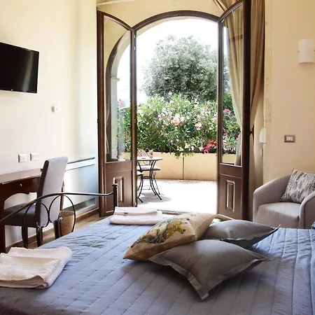 Antico Casale Benali Bed & Breakfast