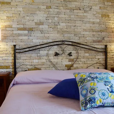 Antico Casale Benali Bed & Breakfast Syracuse